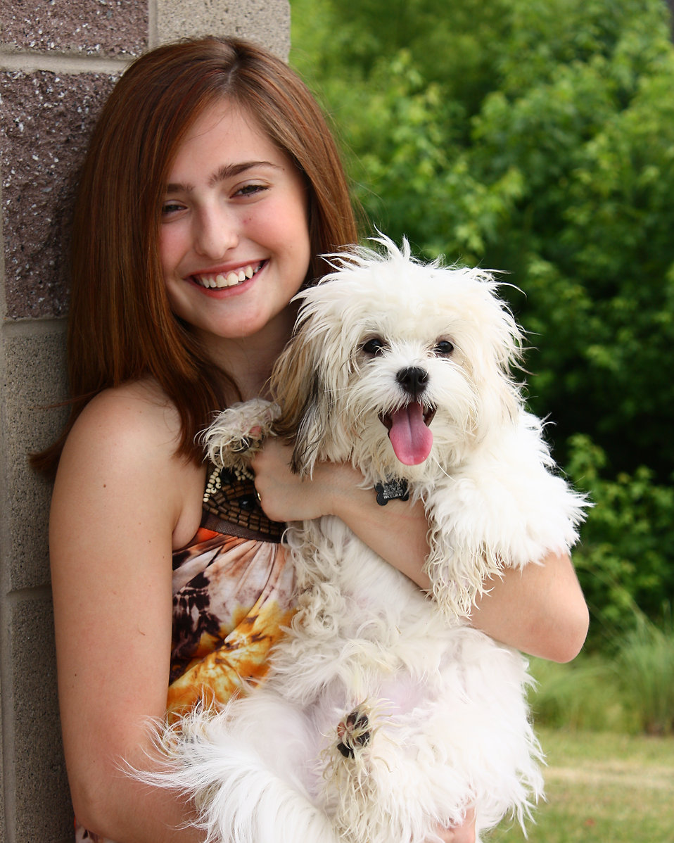 girl-with-dogs