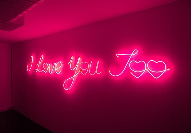 i-love-you-too-pink-graphic