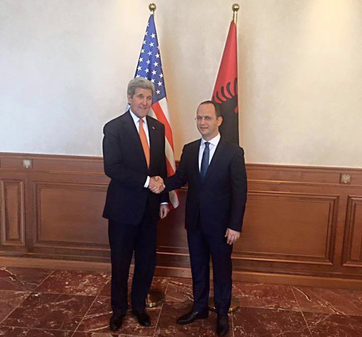 john kerry - ditmir bushati