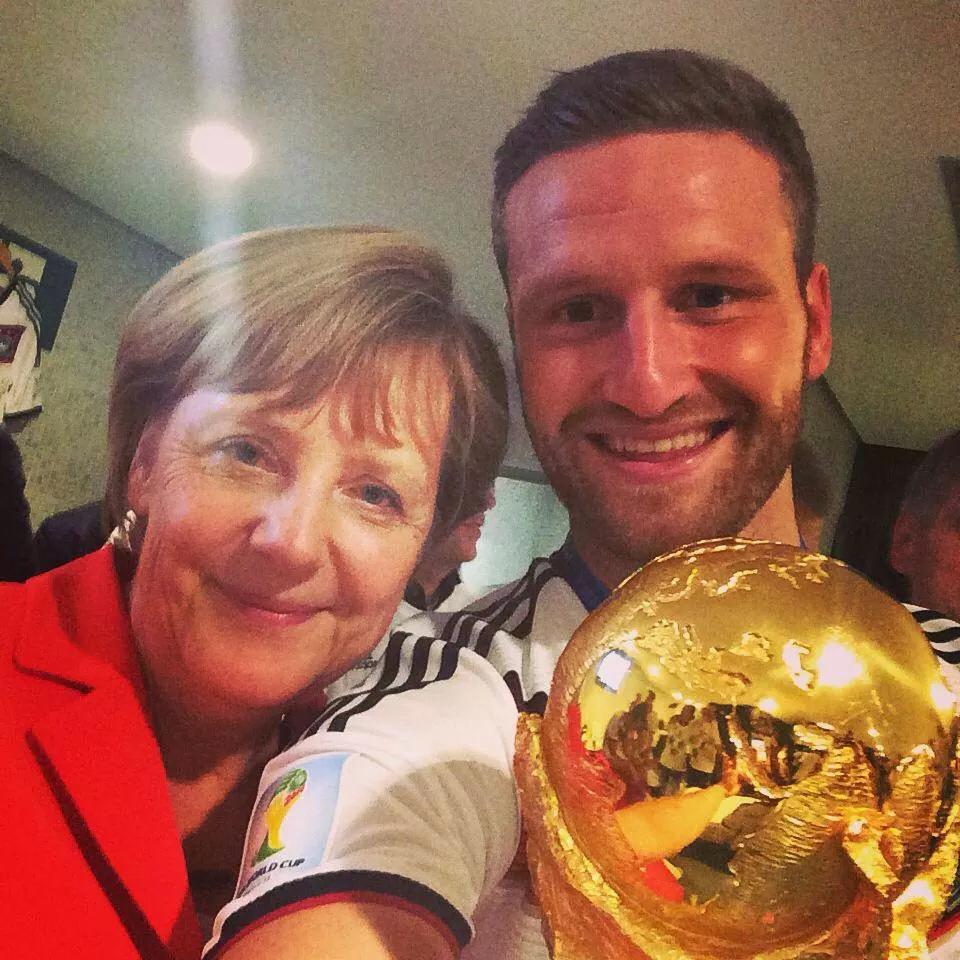 merkel shkodran mustafi