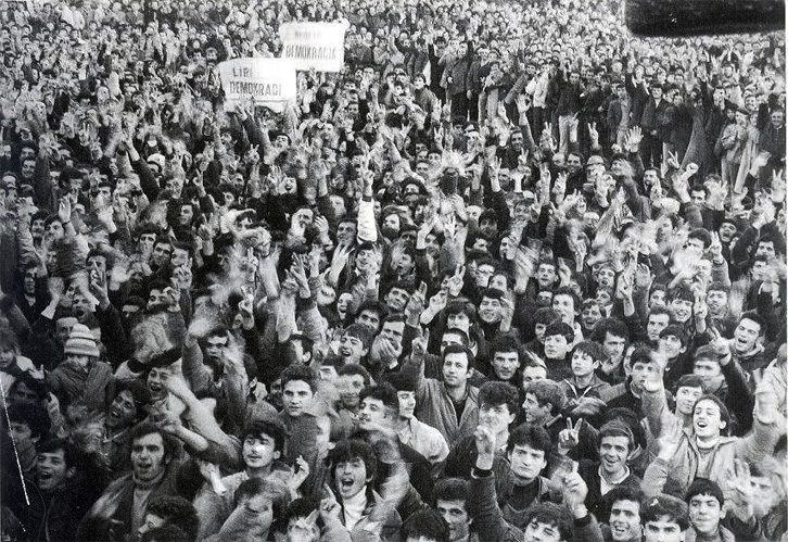 protesta, dhjetor 1990