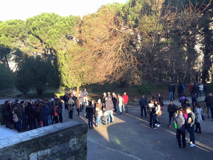 studentet gjeologjik, proteste1