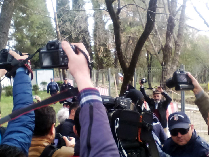 tirane, proteste liqeni 1