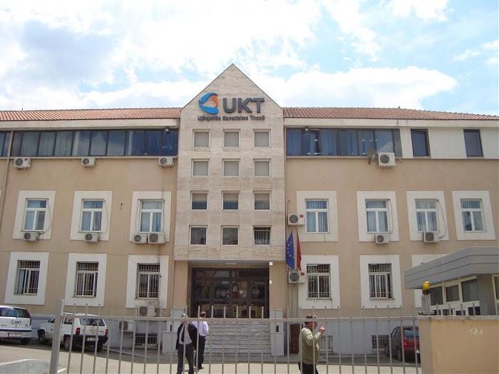 UKT, kufizime të ujit në disa lagje kryesore në Tiranë