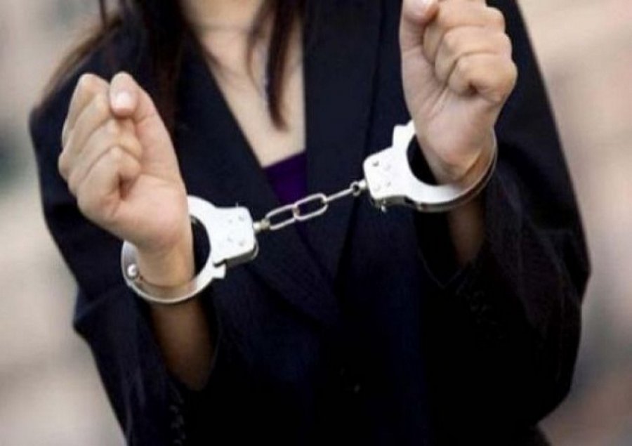 Arrestohet 26-vjeçarja që vidhte rrobat e studentëve në konvikte