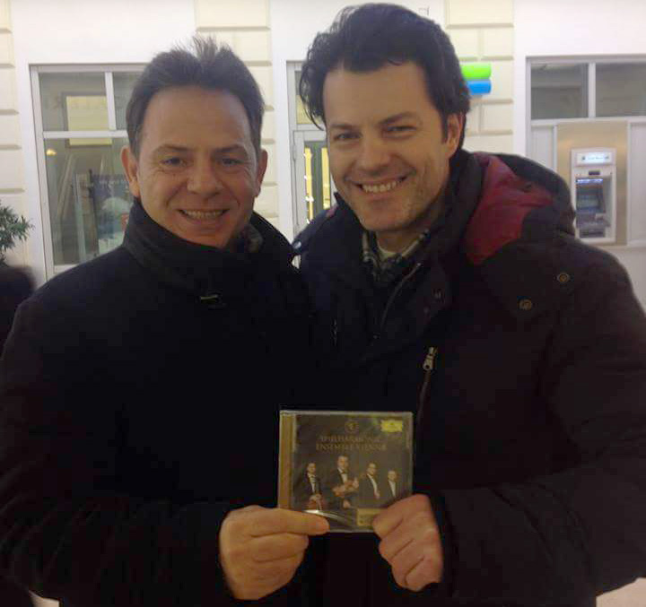 Tenori Agim Hushi: Rama show partiak, nuk po vjen Filarmonia e Vjenës në Tiranë