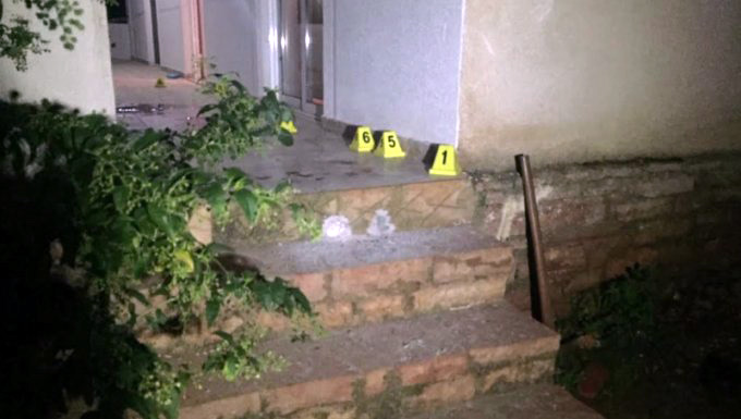 DETAJE/ Vrasja në Ksamil, kush e nxori jashtë viktimën dhe fjalët e fundit që tha