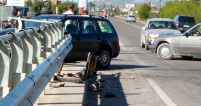 Aksident me pasojë vdekjen në aksin Tiranë-Fushë Krujë