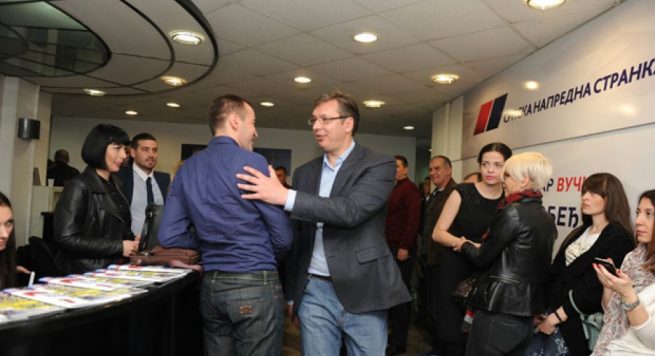 Zgjedhjet në Serbi, rezultatet paraprake konfirmojnë fitoren e Vuçiç me 56 për qind të votave