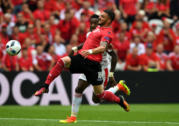 Armando Sadiku ngre temperaturën, gol Italisë për vendin e dytë