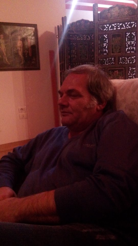 FOTO/Arturi dhe kunati u përleshën