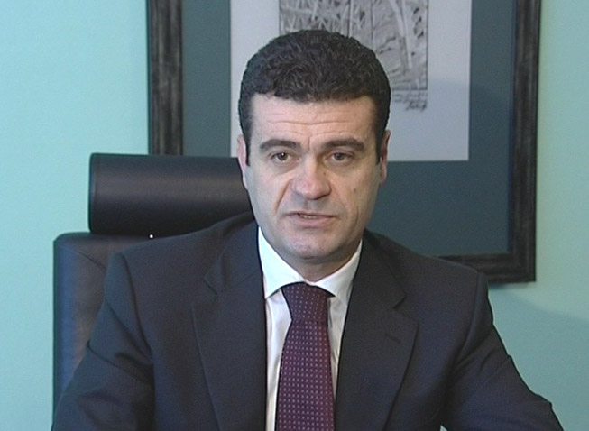 Patozi: Nuk jemi të gjithë njësoj, duhet ta besojmë edhe vetë
