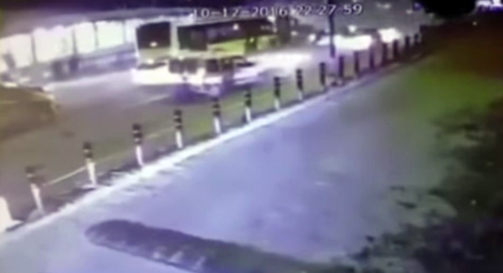 VIDEO/ Momenti i shpërthimit të autobusit në Turqi