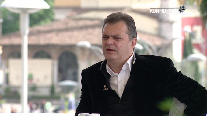 A po krijon një parti të re Ben Blushi