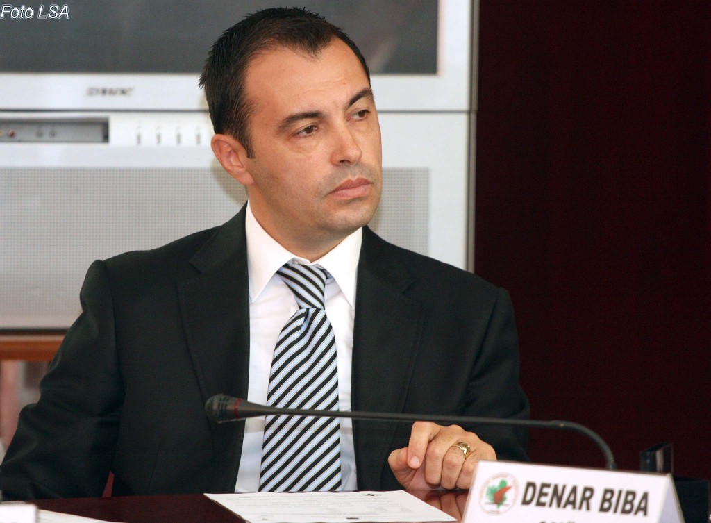 Komisioni Qendror i Zgjedhjeve “dorëzohet”: Nuk i verifikojmë dot 7 mijë kandidatë