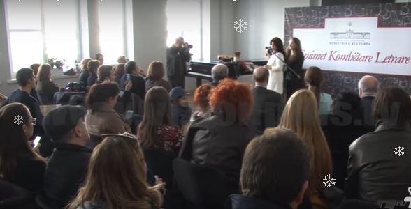 Djali i ish-Kryeministrit fiton çmimin për Letërsinë