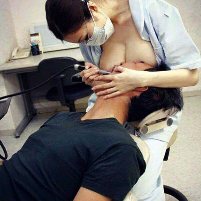 FOTO LAJM/ Shyqyr që dentisti i Ermalit rri gjithmonë i veshur…!