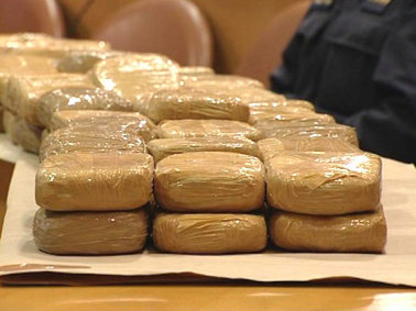 EMRAT/ Kapet 500 kg drogë në Durrës, 5 të arrestuar