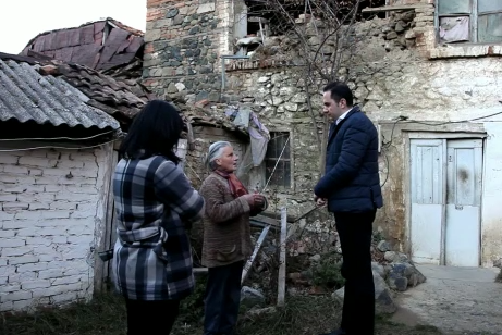 “Nuk kemi bukë, jetimorja s’ma pranon mbesën”