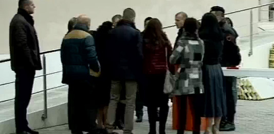 Edi Rama, takim me familjarët e viktimave të 21 janarit