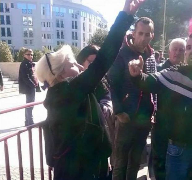 DETAJET/Militantja e PS-së dëshmon incidentin në polici