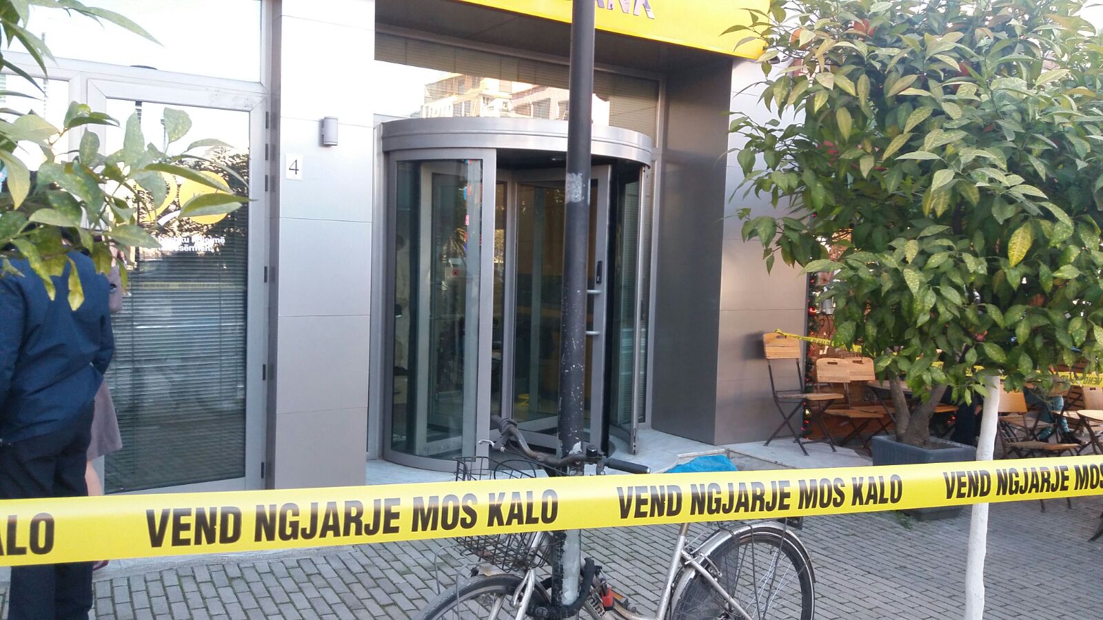 DETAJE/ Ja banka e grabitur tek “21 Dhjetori” dhe si ndodhi ngjarja