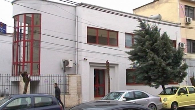 Arratiset nga komisariati Bledar Zefi, kërkohej nga Interpoli