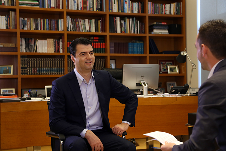 INTERVISTA/ Lulzim Basha: Ja arsyet pse kjo qeveri duhet shporrur një orë e më parë