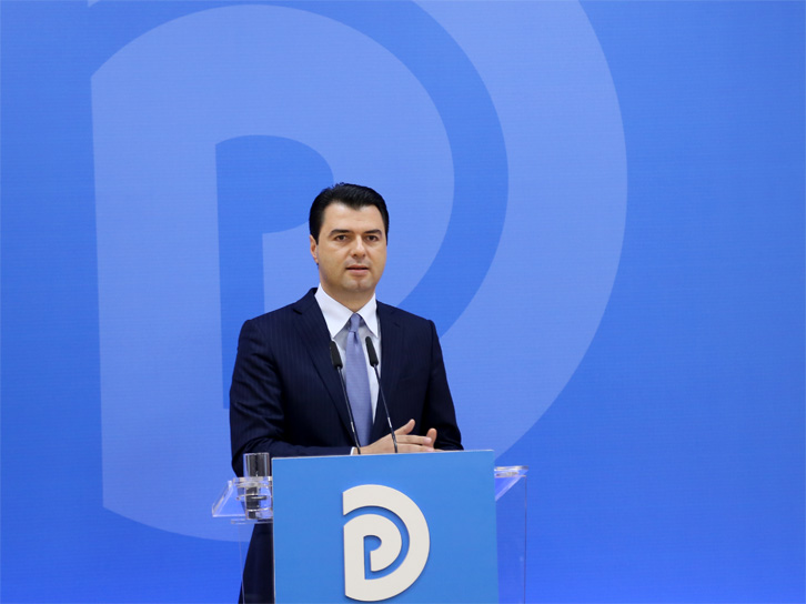 LULZIM BASHA/ Në kushtet e panikut kryeministri i rrëzuar përvetëson propozimet e PD