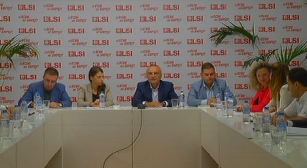 Skandali me maturantët, LSI mbledh kryesinë, Meta: Të zbatohet merita dhe preferenca