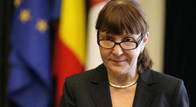 “Shuplakë rumune” nga BE, Macovei: Dënoni funksionarët për korrupsion, pastaj…