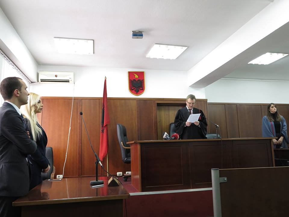 Gazetari Muhamed Veliu humb gjyqin me portalin