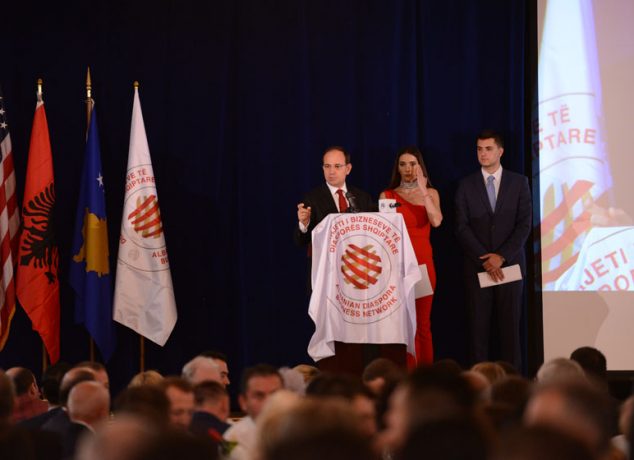 Nishani në SHBA: Sfida jonë, lufta ndaj korrupsionit