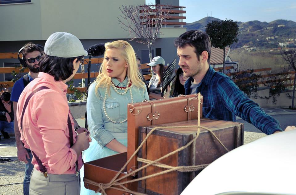 Olta Gixhari fiton gjyqin me kompaninë e reklamave, ja sa euro fiton showgirl-I