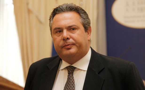 Fevziu i shkroi letër për ushtarët shqiptarë ministrit grek të Mbrojtjes, vjen reagimi i tij ironik