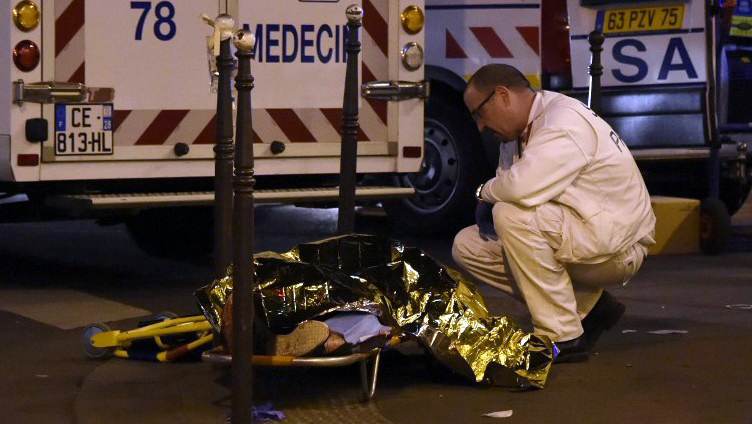 Sulmet në Paris, arrin në 132 numri i viktimave