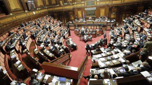 Italia voton buxhetin, ja kur dorëhiqet Renzi