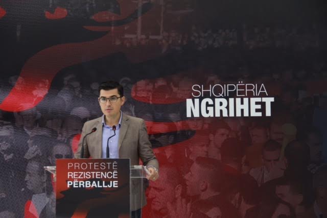 PD: Rama mbron Veliajn, pionierin e sjelljes në Shqipëri të mafias së plehrave