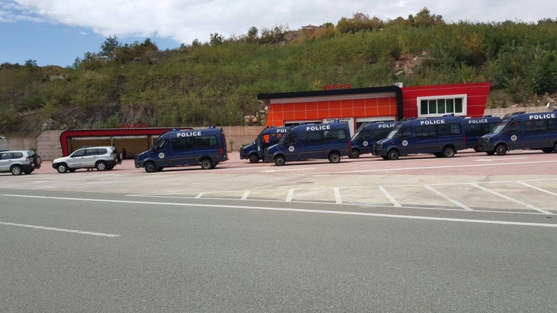 FOTO/ Ndeshja me Kroacinë, policia e Kosovës “pushton” Shkodrën