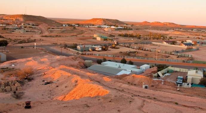 FOTO GALERI/ Qyteti nëntokësor