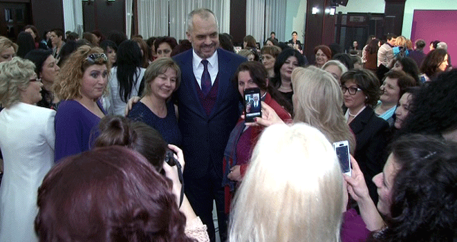 Berisha: Rama u tha grave socialiste “jam Don Zhuan”, u soll si të ishte me audiencë pornografike