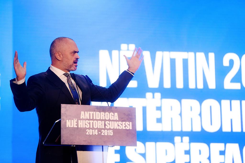 ANALIZA/ Gafat me shifrat antikanabis në konferencën sotme