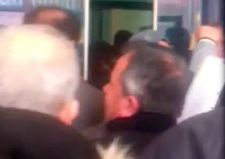 VIDEO EKSKLUZIVE/ Kaos dhe rrëmujë te zyrat e ALUIZNI-t në Tiranë