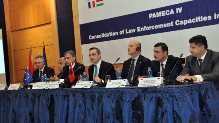 PAMECA pjesë e lojës politike të Saimir Tahirit