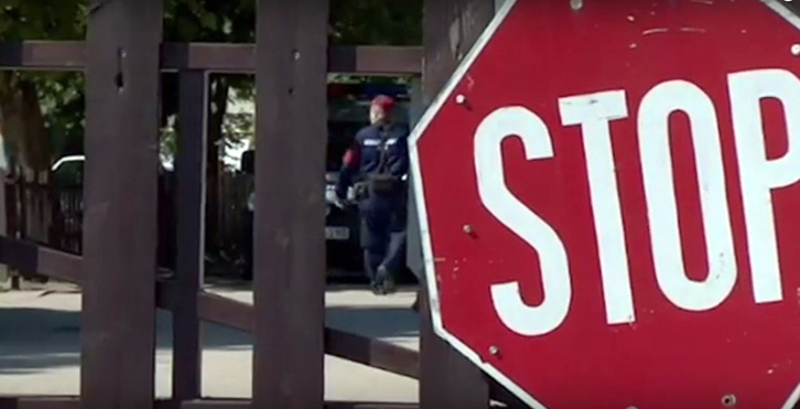 Gazetarët holandezë ironizojnë qeverinë shqiptare: Shqipëria me kriminelë në parlament shantazhon BE