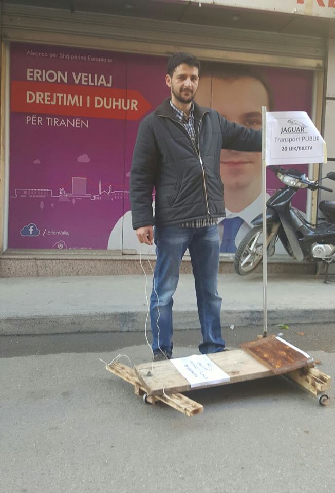 FOTO/ A eshte ky “Drejtimi i Duhur”, mortje!?