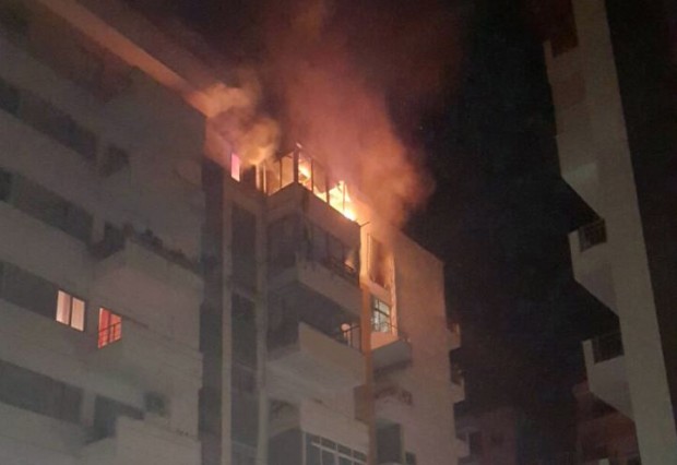Bombula godet përsëri, djeg apartamentin në Tiranë