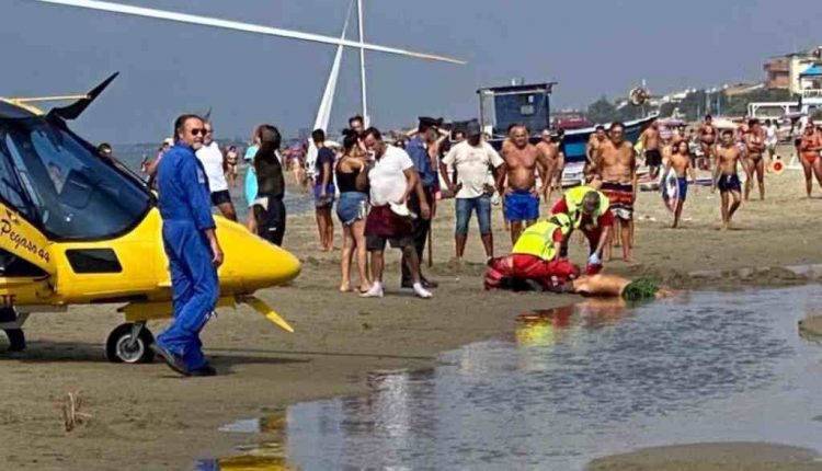 Shqiptari qellohet ne arme ne mes te plazhisteve ne Rome