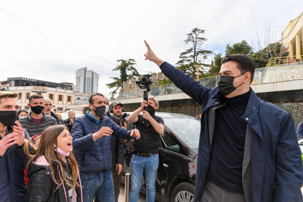 Basha në Sukth: Ka patur momente qё nuk hynin as nё shtёpi nga pёrmbytjet
