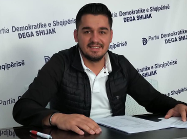 Tritoli më Shijak, shtëpisë ku banon kordinatori i PD